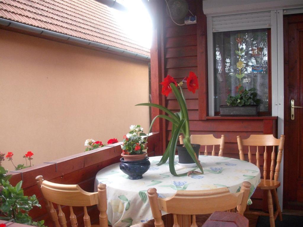 Nimród Pihenőház Egerszalók Zimmer foto
